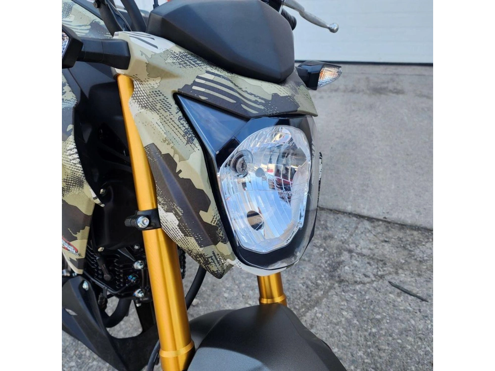2025 Kawasaki Z125 Pro alt