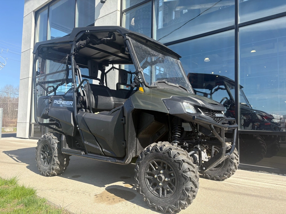 Honda Pioneer 700 4 Places Rabais De 500$ 2025 alt