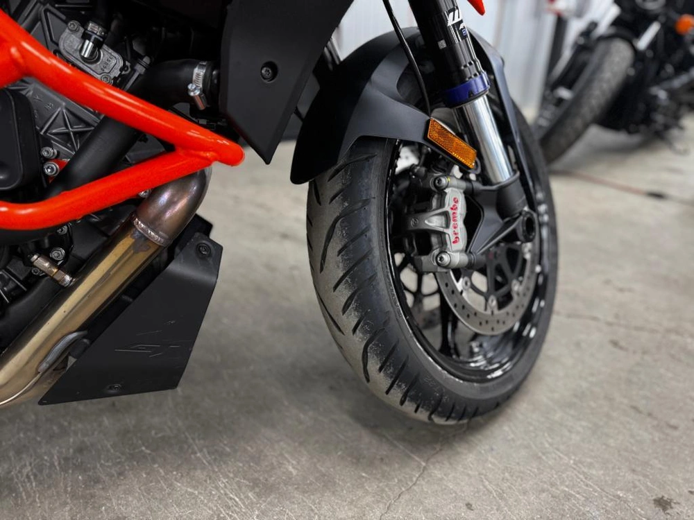 Ktm Super Duke Gt 2023 alt