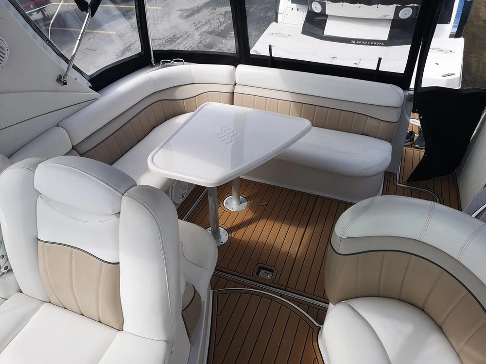 2005 Four Winns 348 alt