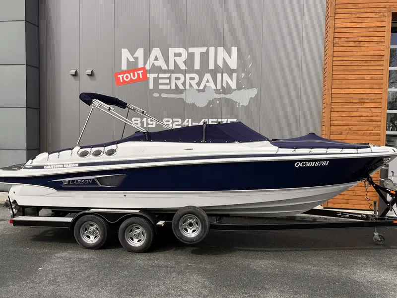 Larson LXI 258 volvo 5,7 2010