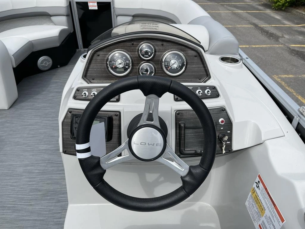 Lowe Boats Ss 210 2023 alt