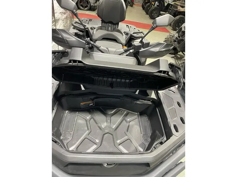 2025 Can-Am OUTLANDER MAX 850 XT **NOUVEAU LOOK ET NOUVEAU MOTEUR 999CC**