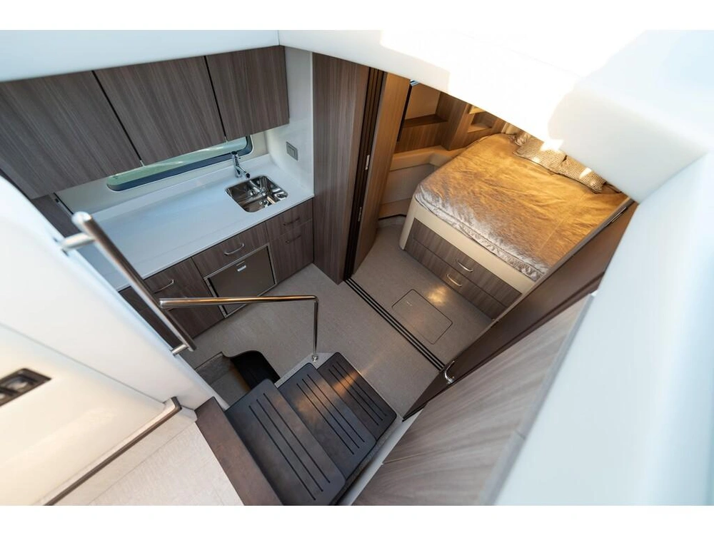 Regal 42 Xo 2026 alt