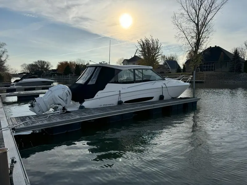 Regal 36 XO 2022