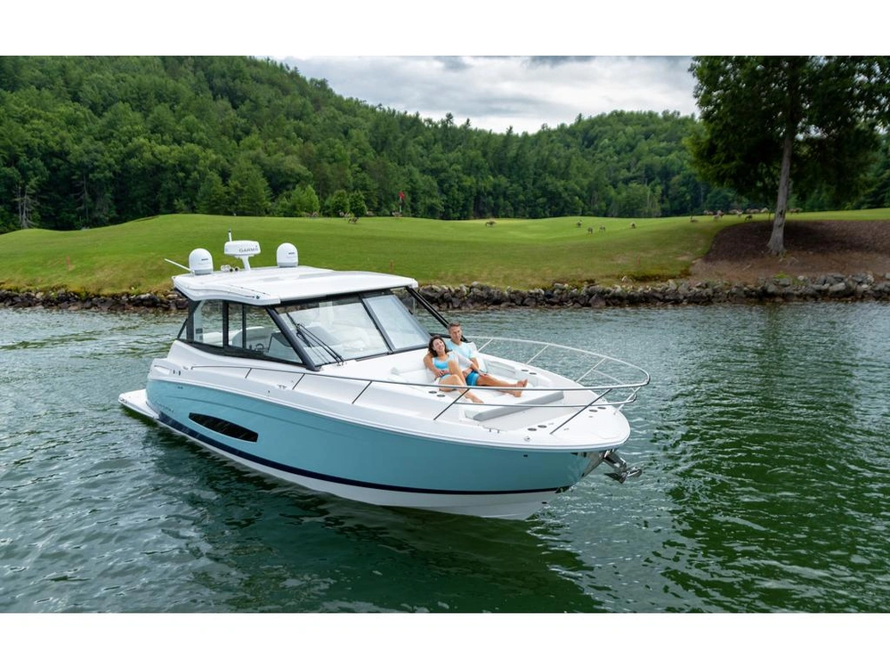 Regal 36 Grande Coupe 2026 alt
