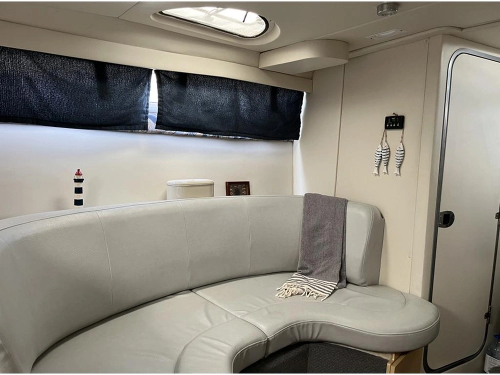 2011 Bayliner 315 Sb alt