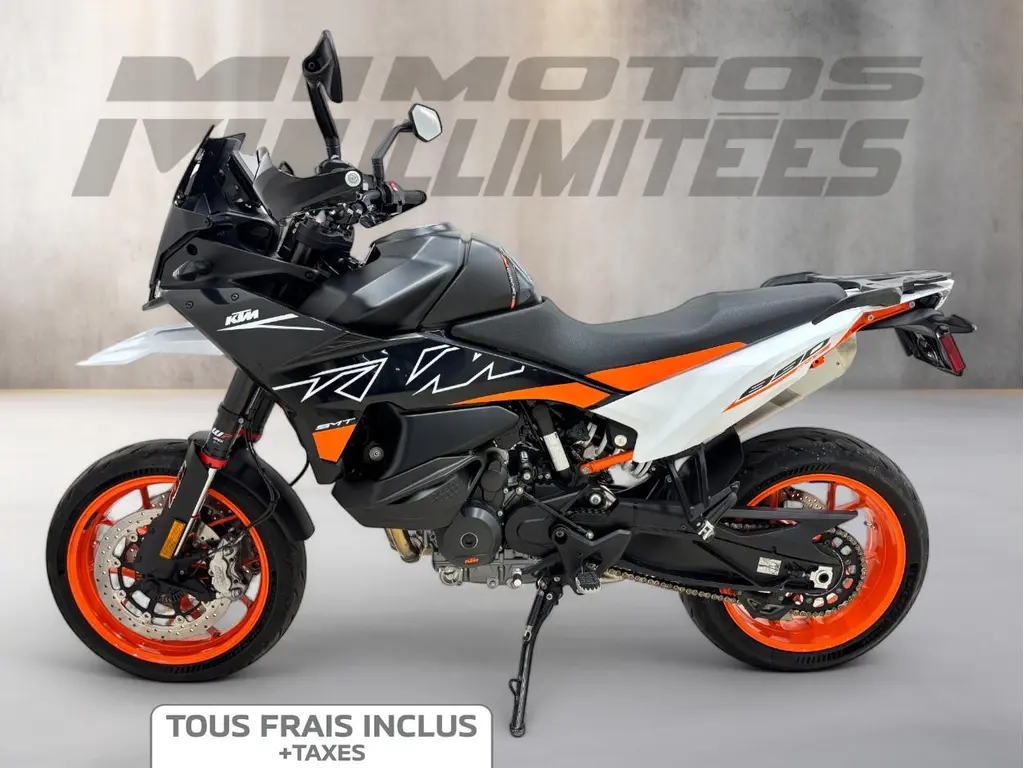 2024 KTM 890 SMT
