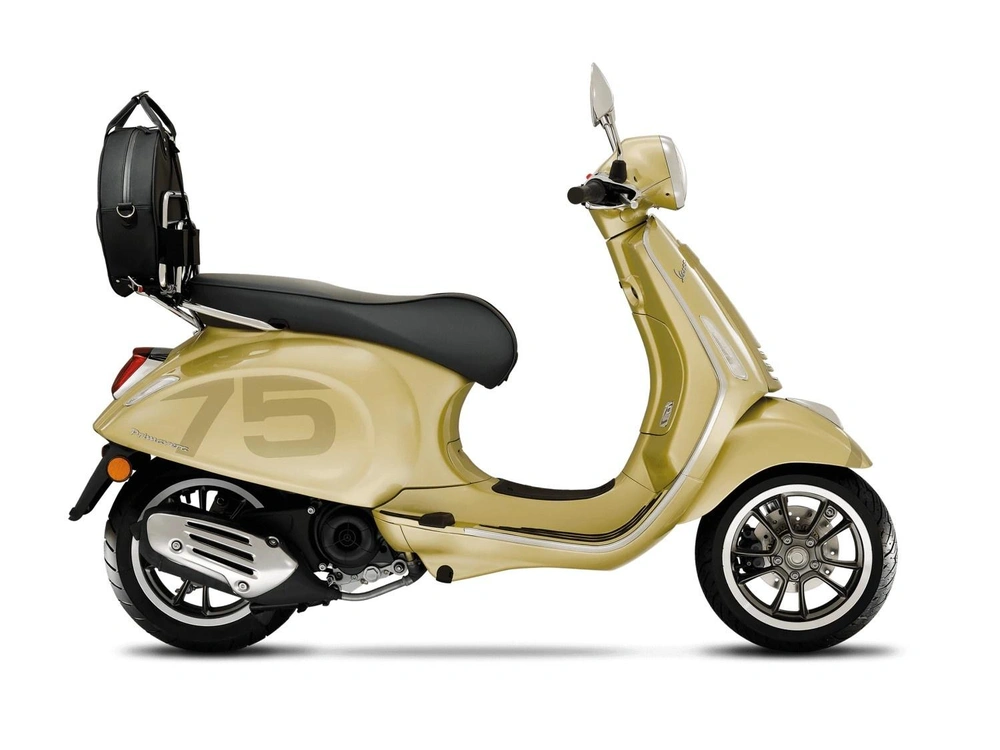 Vespa Primavera 50 75th Anniversary *** Liquidation Finale *** 2021 alt