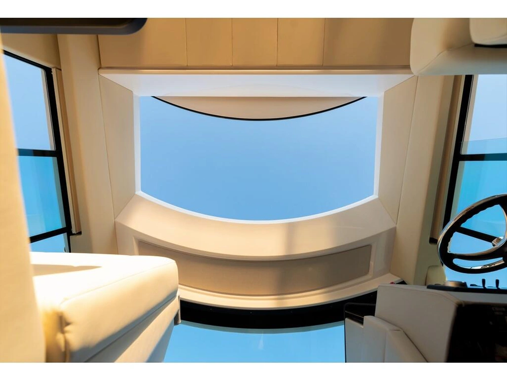 Regal 42 Xo 2026 alt