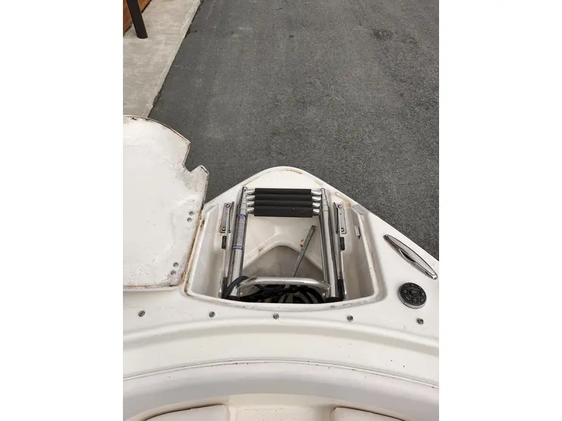 Larson LXI 258 volvo 5,7 2010