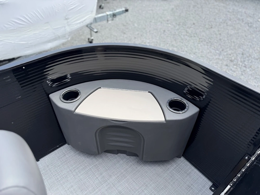 2025 Princecraft Brio Electrique 17' alt