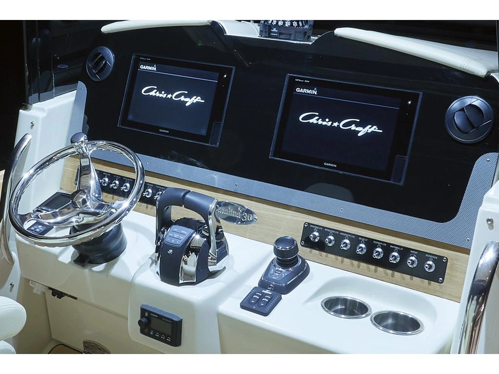 Chris-craft 30 Catalina 2026 alt
