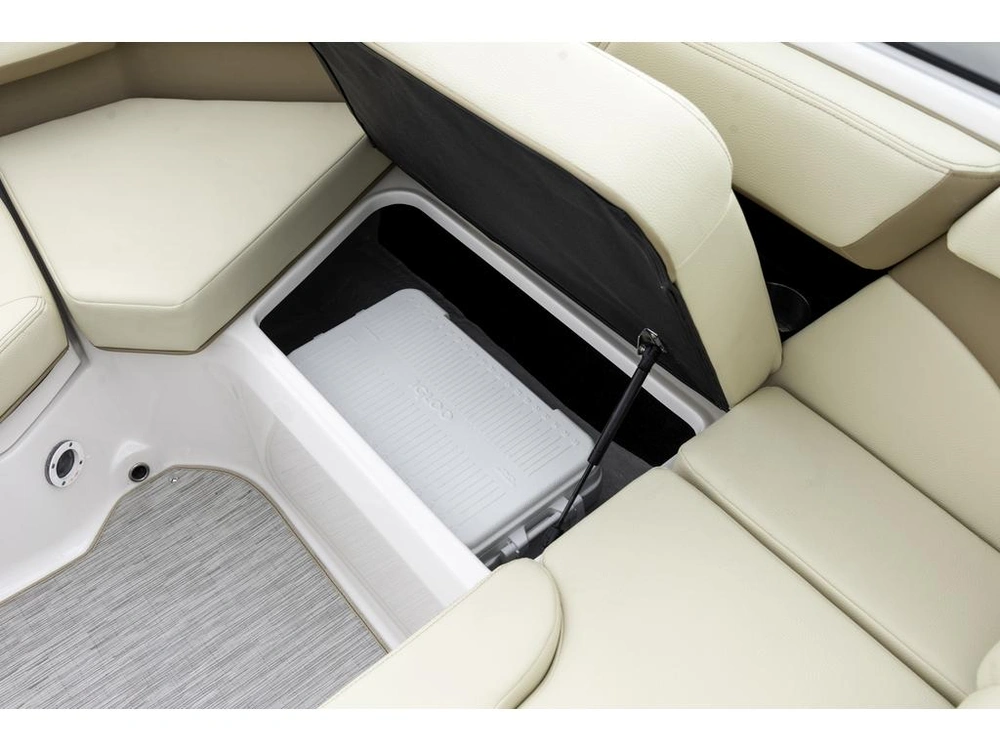 2026 Regal 2000 Es alt