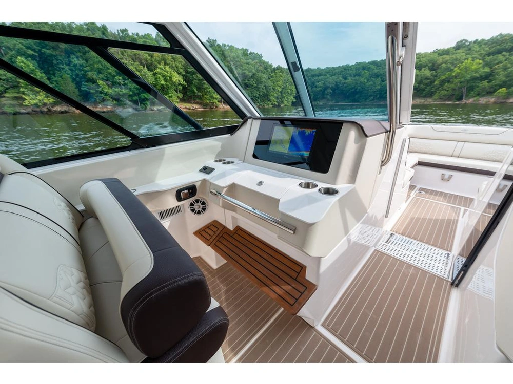 2026 Regal Lx 36 alt