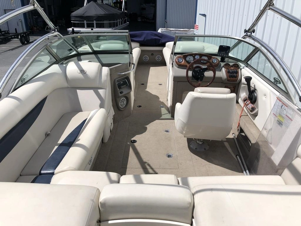 2005 Princecraft 250 Vacanza alt