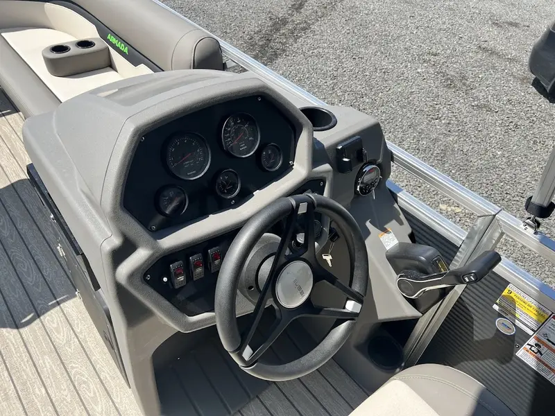 2025 Armada Saphir 19 SB