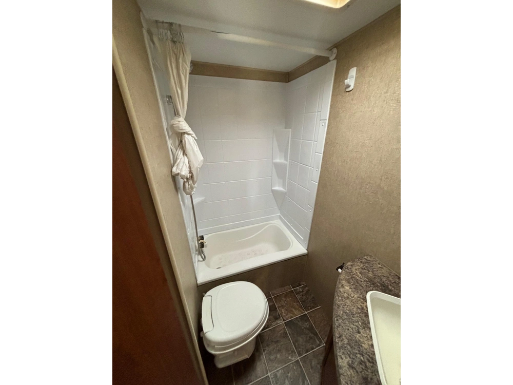 2013 Sportsmen Travel Trailer alt