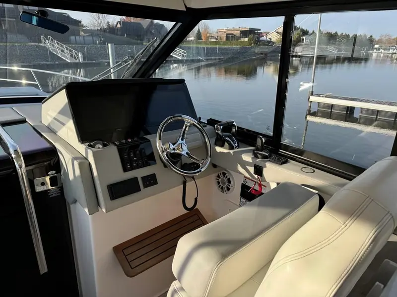 Regal 36 XO 2022