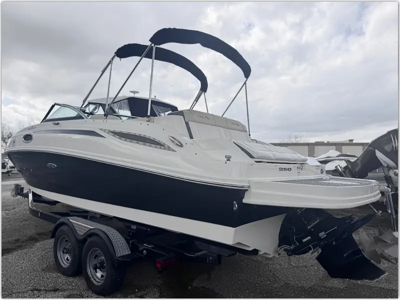 2014 Sea Ray 260 SunDeck