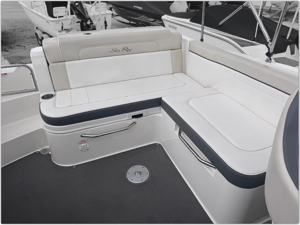 2014 Sea Ray 260 Sundeck alt
