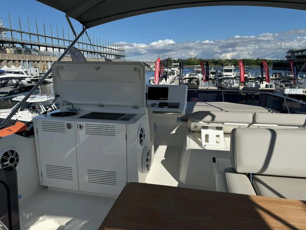 Prestige Yachts 520 Fly 2020 alt