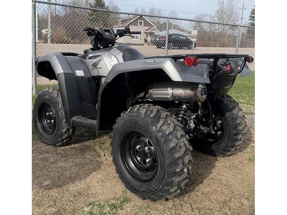 2025 Honda Trx520fm6ss alt