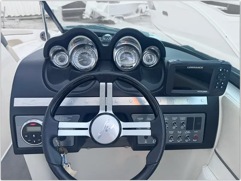2014 Sea Ray 260 SunDeck