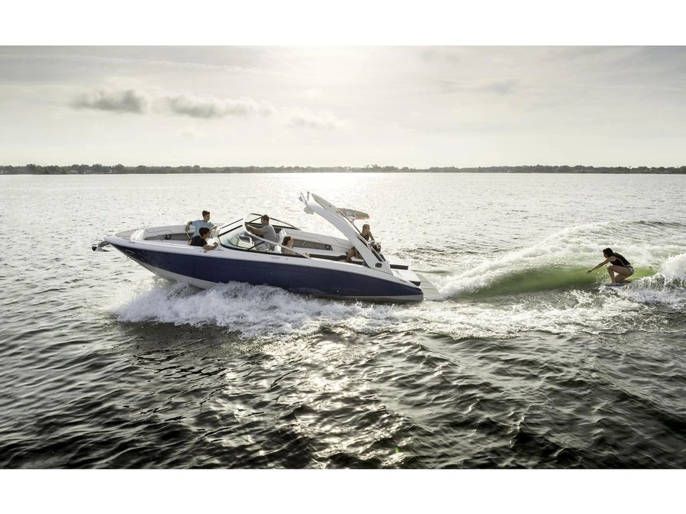 Regal Ls6 Surf 2026 alt