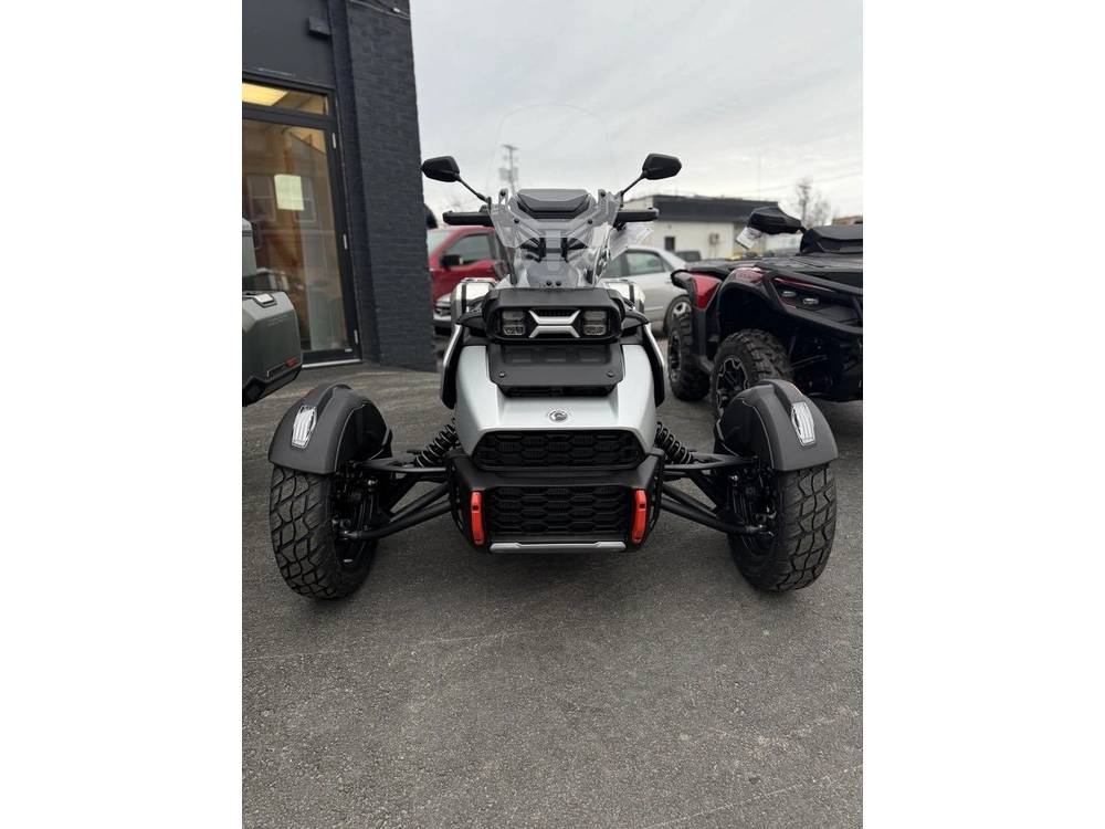 2025 Can-am Canyon Xt