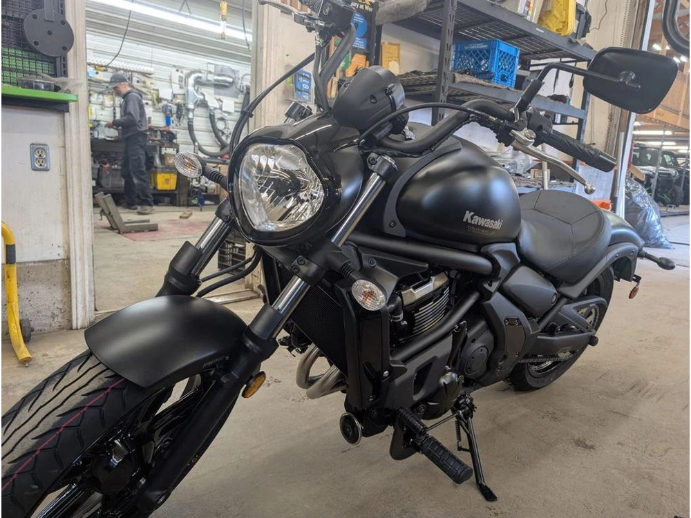 2025 Kawasaki Vulcan S alt