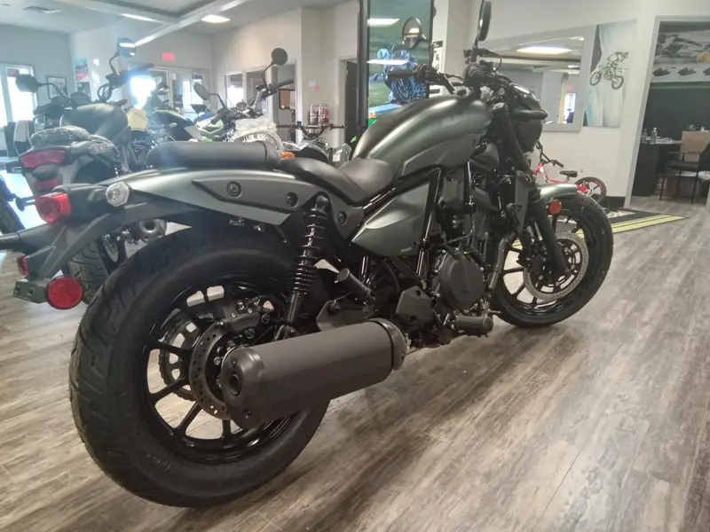 2025 Kawasaki ELIMINATOR SE