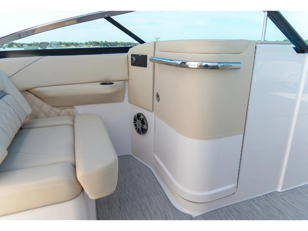 Regal Ls6 Surf 2026 alt