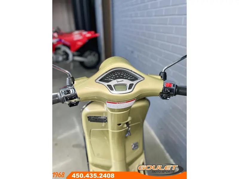 2021 Vespa Primavera 50 75th Anniversary *** LIQUIDATION FINALE ***