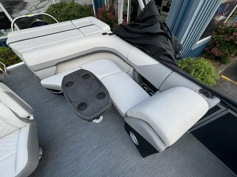 Lowe Boats SS 190 2023