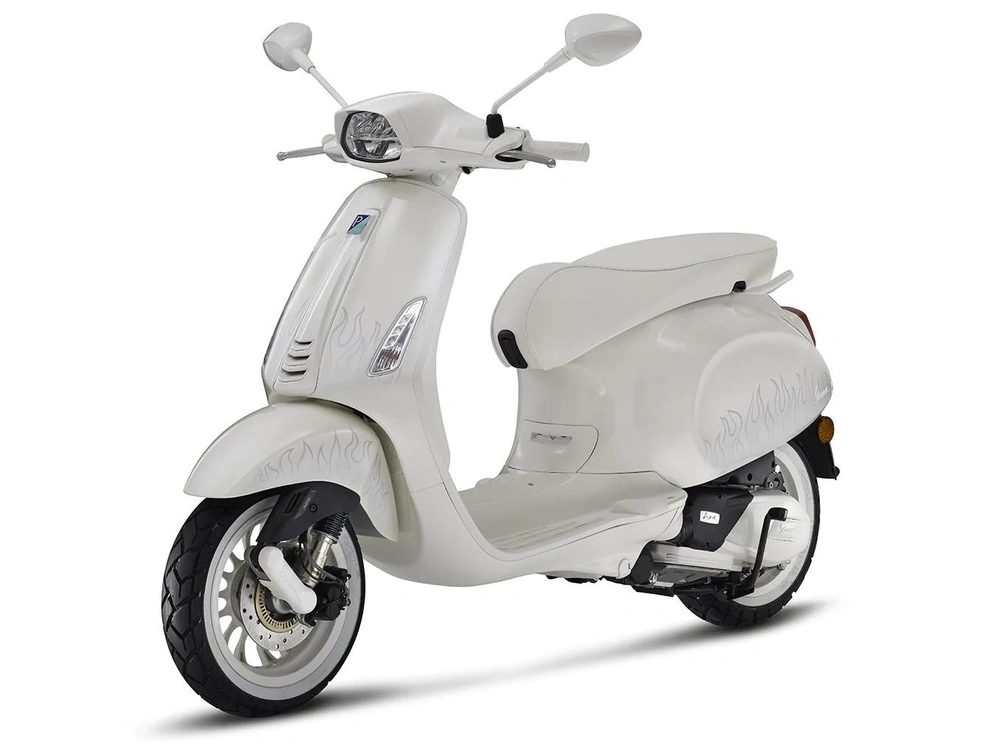 Vespa Sprint 50 Justin Bieber * Liquidation * Justin Bieber 2022 alt