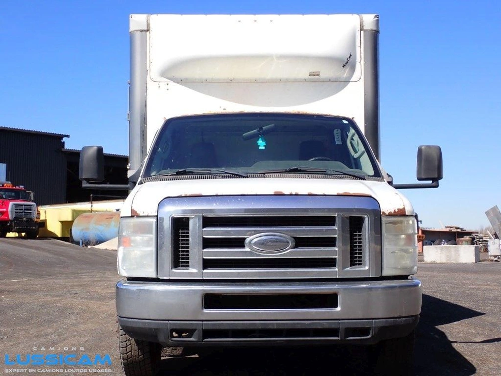 Ford E-450 2013