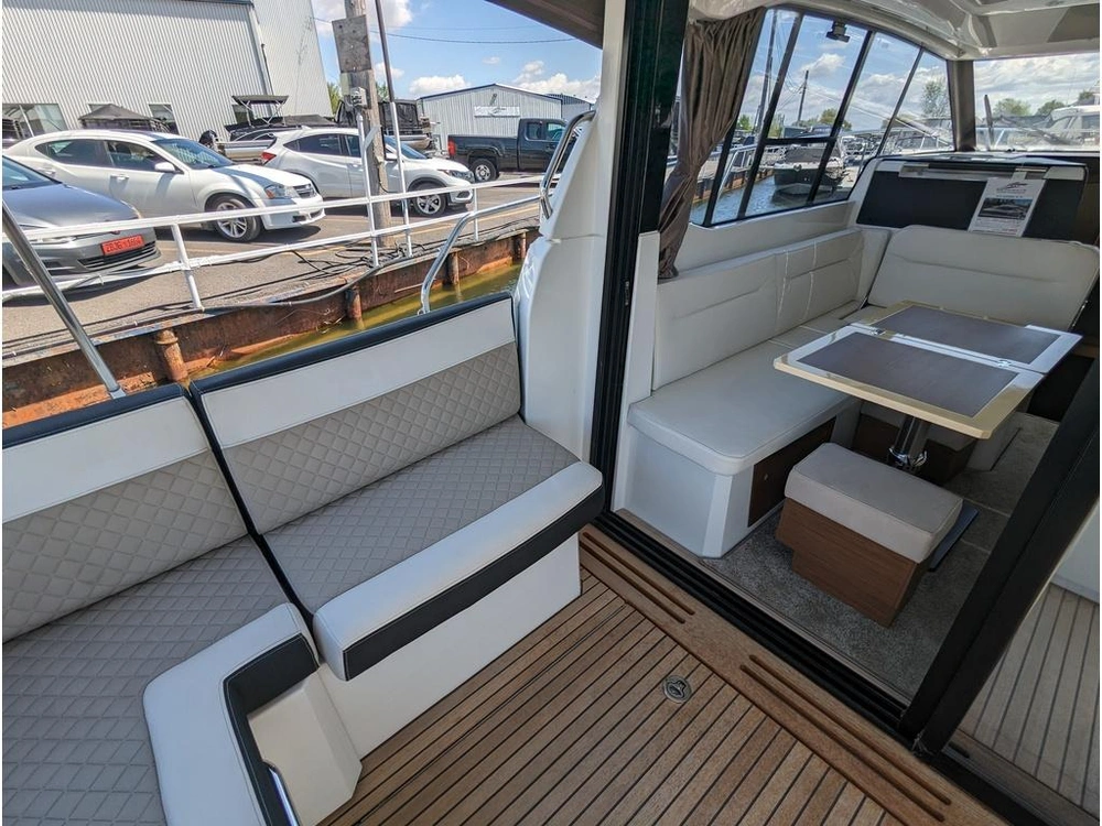 Jeanneau Nc 33 2018 alt