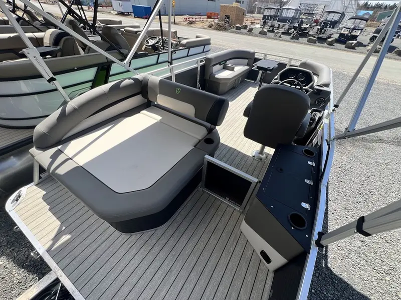 2025 Armada Saphir 19 SB
