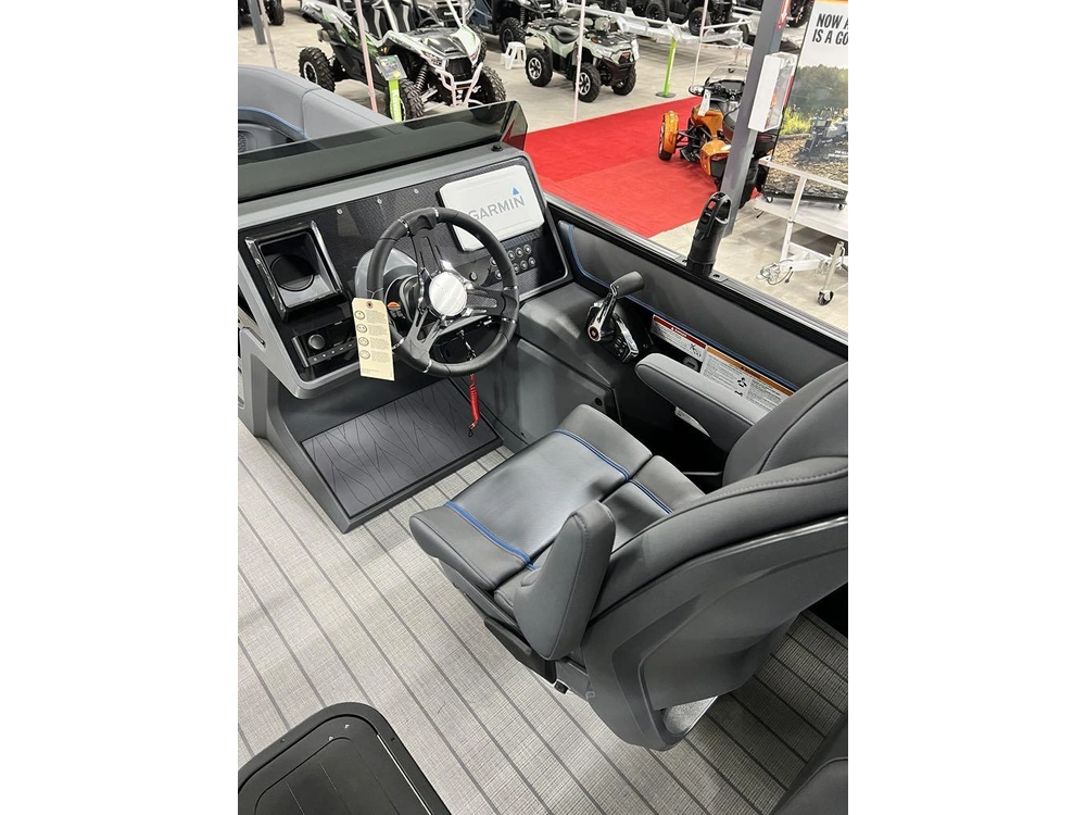 2025 Manitou Explore 22 Navigator W/ Trifold Bench + 250xl Merc & Trailer