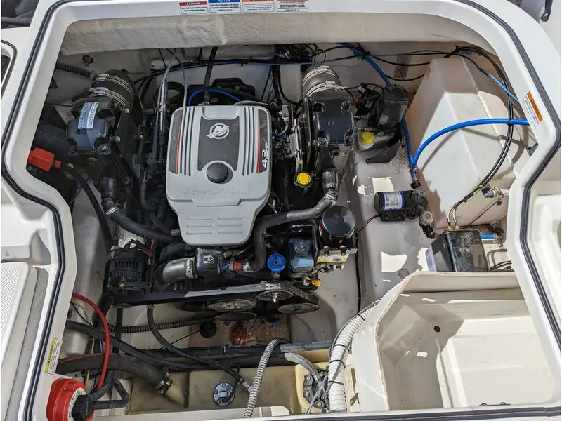 Bayliner 642 Overnighter 2015