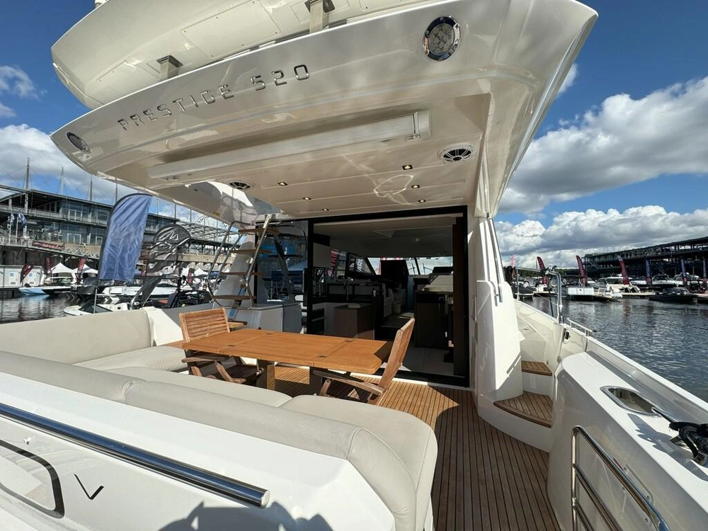 Prestige Yachts 520 Fly 2020 alt