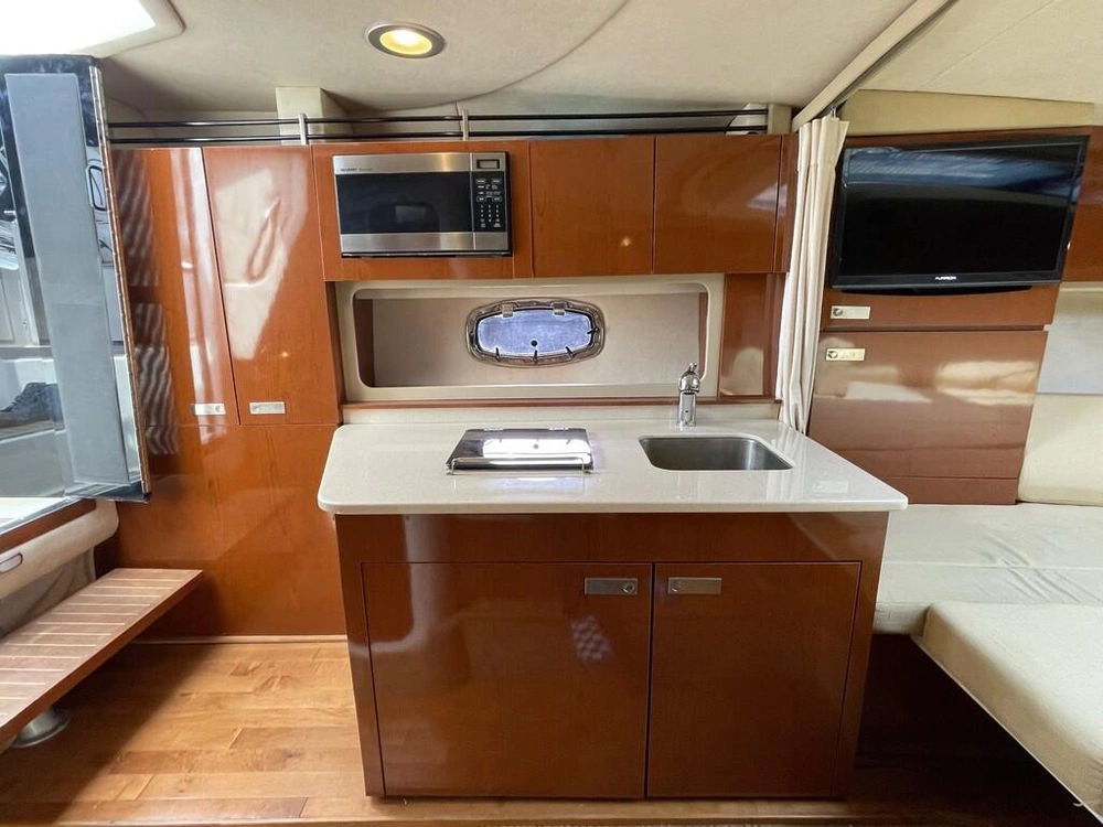 2010 Sea Ray 310 Sundancer alt