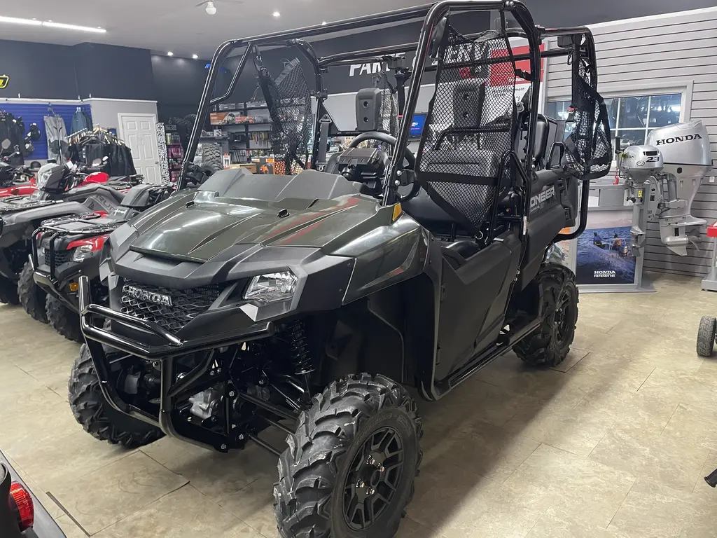 2025 Honda 2025  Honda Pioneer 700 - 4P Dlx - Green