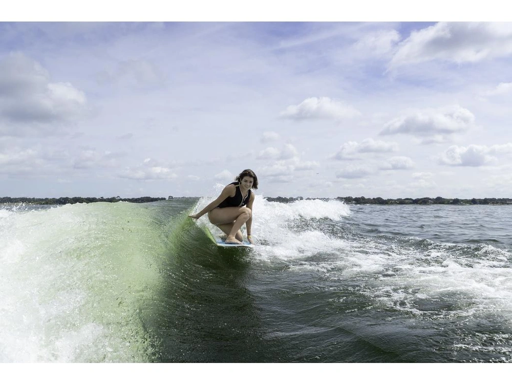 Regal Ls6 Surf 2026 alt