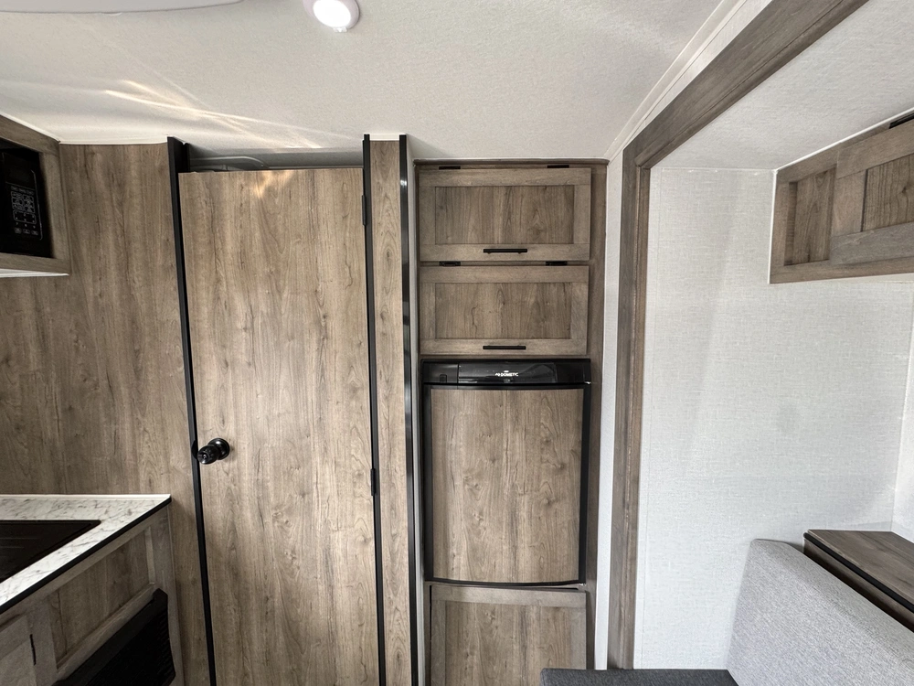 Prolite Escapade 14 Escapade 2025 alt