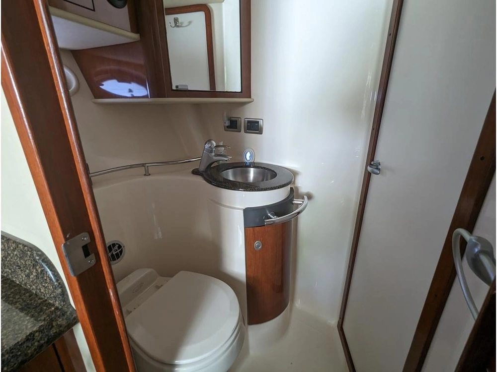 2005 Sea Ray Sundancer 390 alt