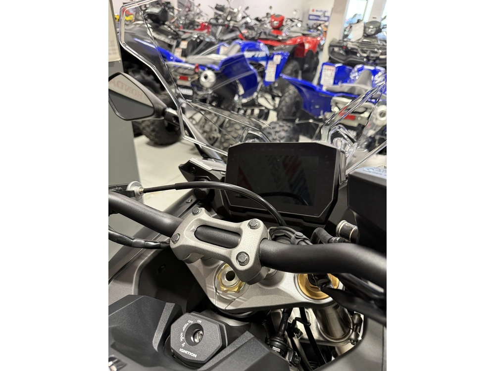 Suzuki Gsx-s1000gt+ Gsx-s1000gt+ 2025 alt