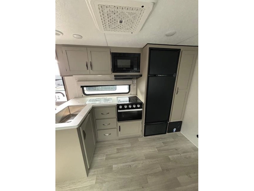 2024 Sportsmen Connect 312 Bhkse alt