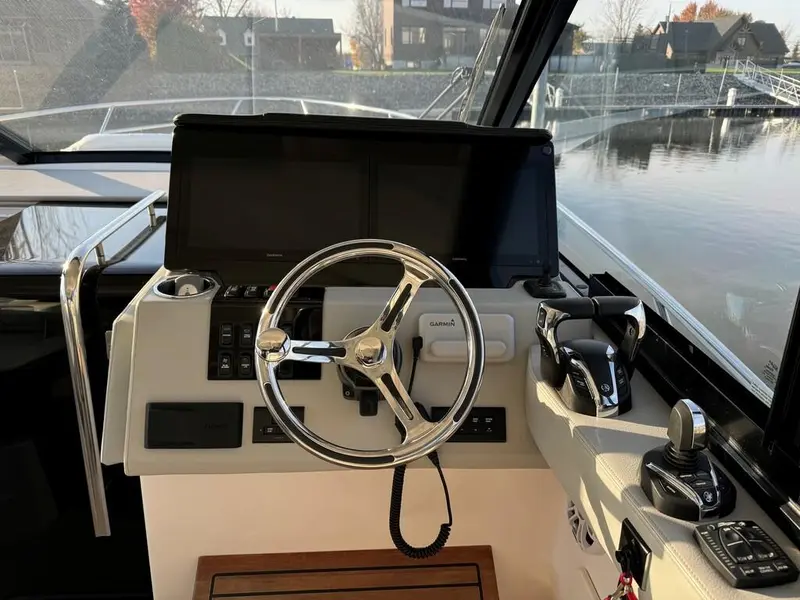 Regal 36 XO 2022
